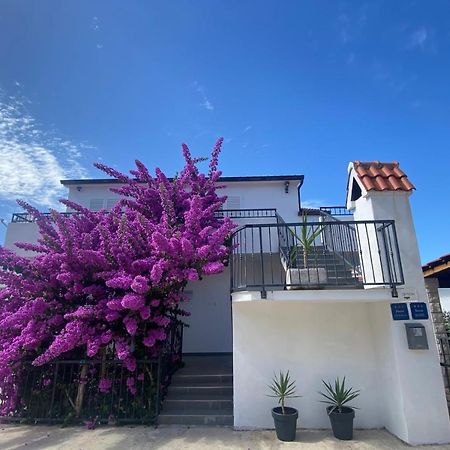 Guesthouse Dvoshko Hvar Exterior photo